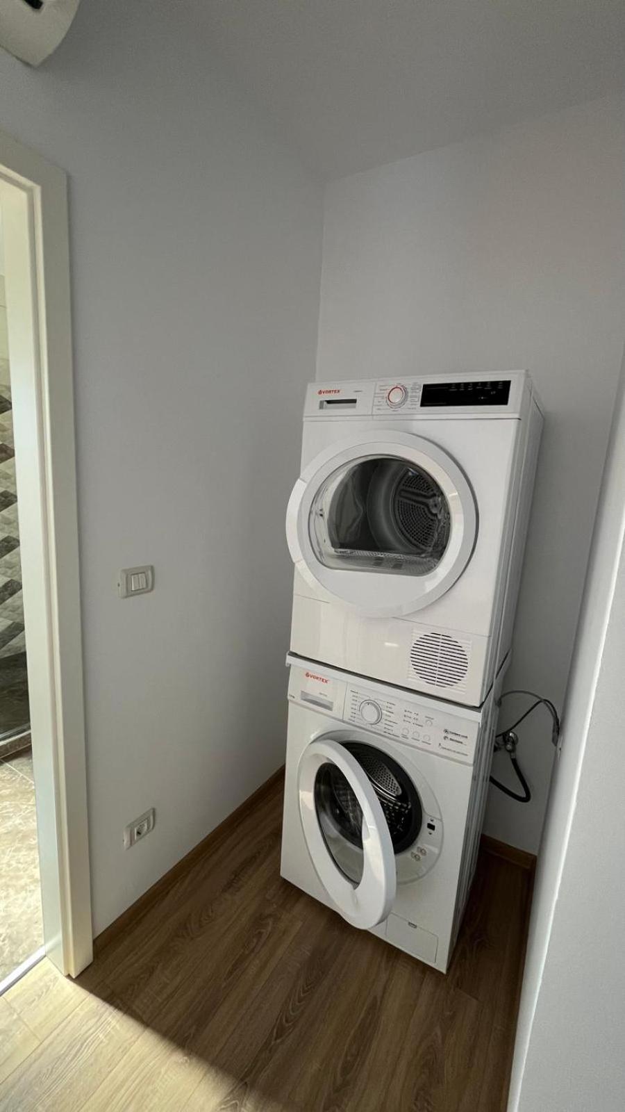 Mlr Apartment Тимишоара Екстериор снимка